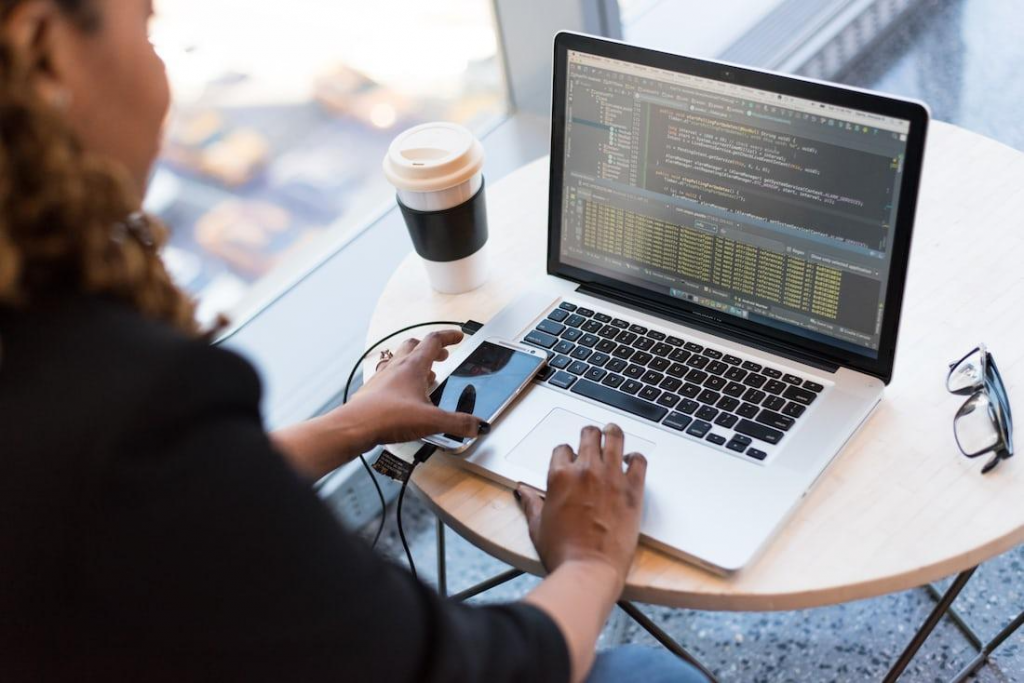 Internet of Things (IoT) in Python Internet of Things (IoT) in Python