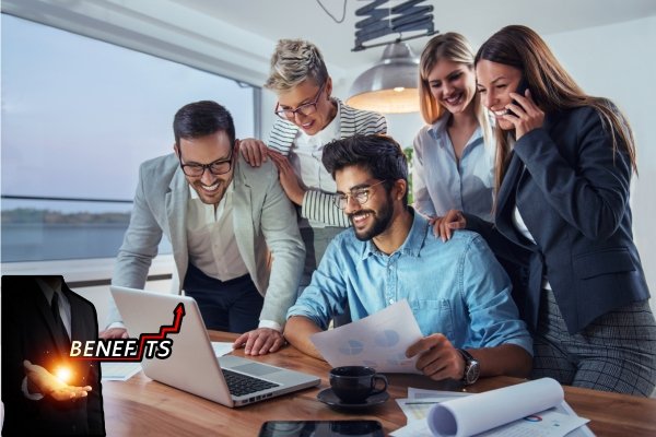 What is Salesforce? The Ultimate Guide for 2025 What is Salesforce? The Ultimate Guide for 2025